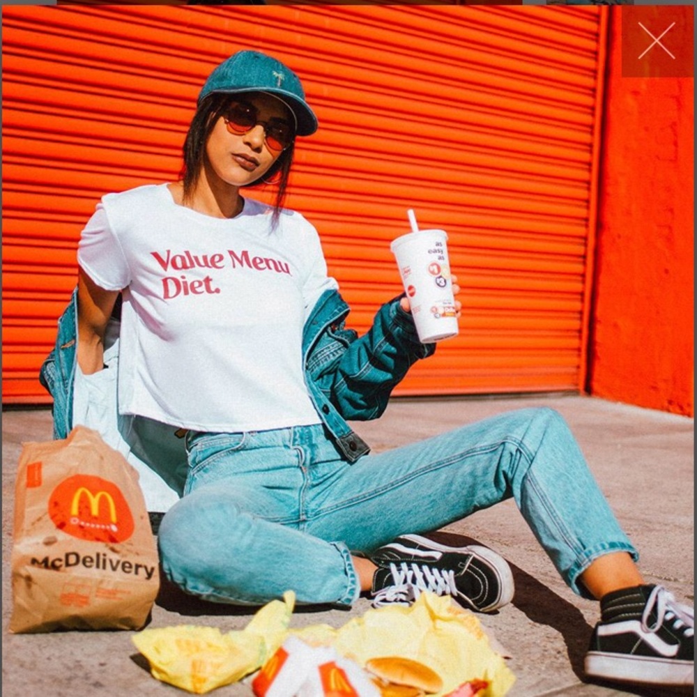 VALUE MENU DIET FLOWY CROP TEE